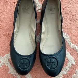Tory Burch black leather logo ballet flats 8